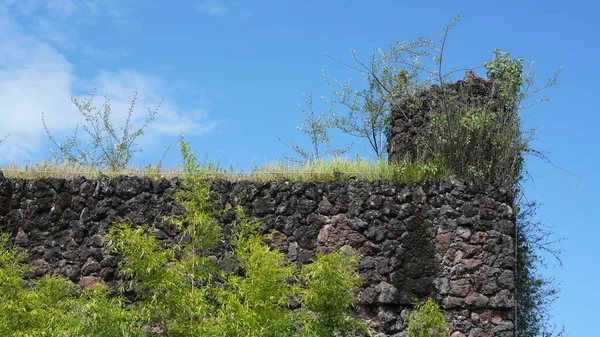 Die Mauer Mit Den Roten Und Schwarzen Valcano Felsen — Stockfoto