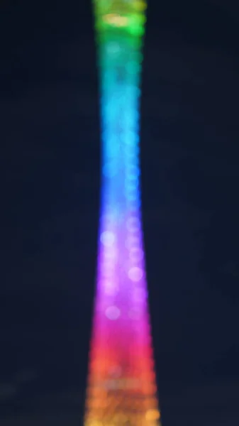 Hermosa Torre Turismo Visión Borrosa Con Las Luces Colores Noche —  Fotos de Stock