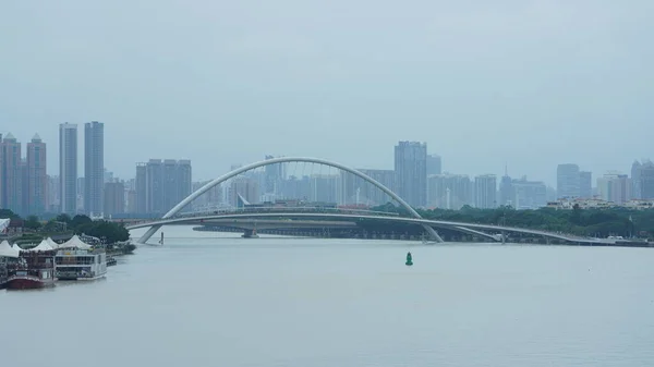 Vue Sur Pont Arqué Situé Dans Ville Guangzhou Chine — Photo