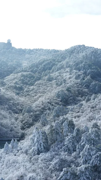 stock image The beautiful frozen mountains view coverd by the white snow and ice in winter