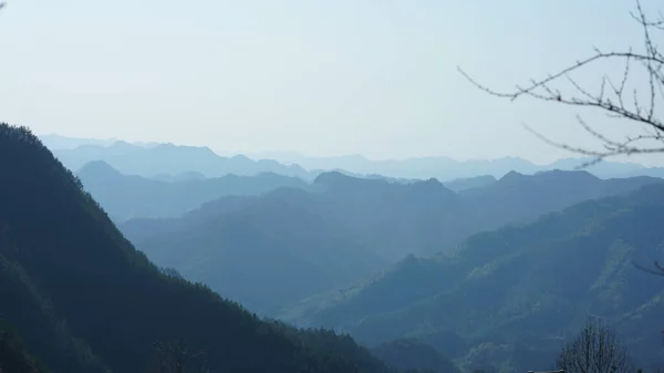 Krásný Výhled Hory Vrcholu Kopce Jaře — Stock fotografie
