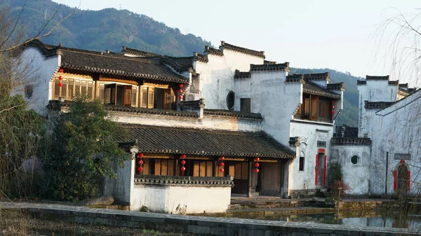 Der Schöne Traditionelle Chinesische Dorfblick Mit Der Klassischen Architektur Und — Stockfoto