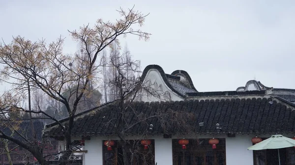 Edifícios Antigos Vista Localizada Antiga Aldeia Campo China Dia Chuvoso — Fotografia de Stock