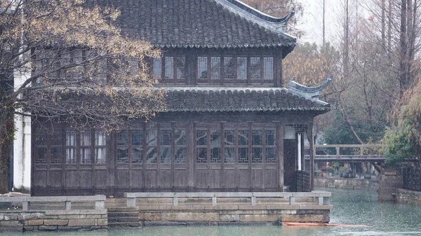 Вид Старые Здания Расположенные Старой Деревне Сельской Местности Китае Дождливый — стоковое фото