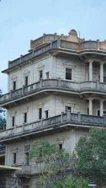 Eski balıkçı köyü manzarası Çin 'in güneyinde okyanus kıyısı boyunca geleneksel mimari ile