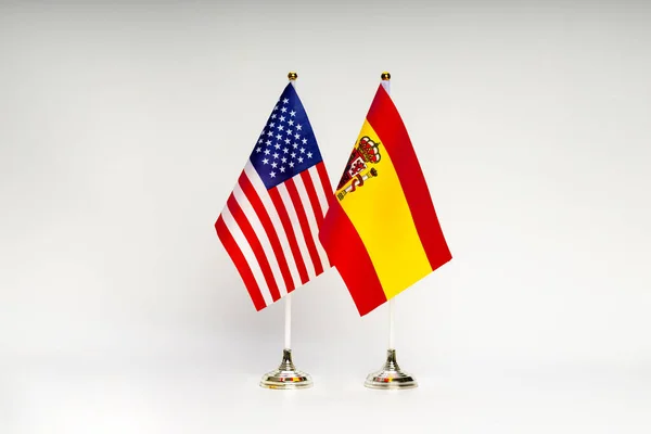스페인의 국기입니다 가벼운 배경으로 플래그 — 스톡 사진