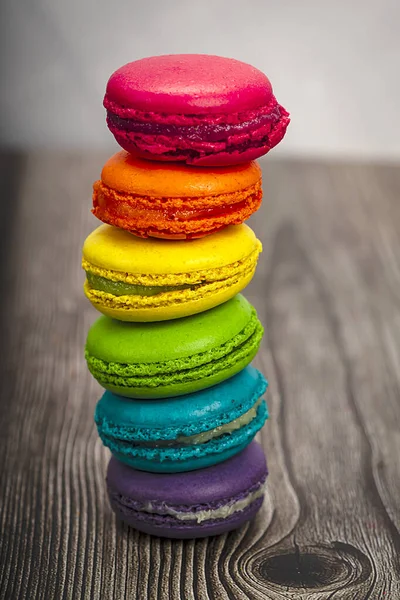 Pastel Macarrones Franceses Deliciosos Macarrones Multicolores Cerca Foto Comida — Foto de Stock