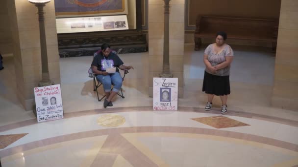 Paul Minnesota Hlavní Město Hnutí Soudní Odpovědnosti Zastavit Odloučení Rodin — Stock video