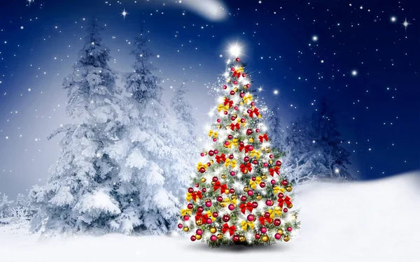 Árbol Navidad Decorado Bosque Invierno —  Fotos de Stock