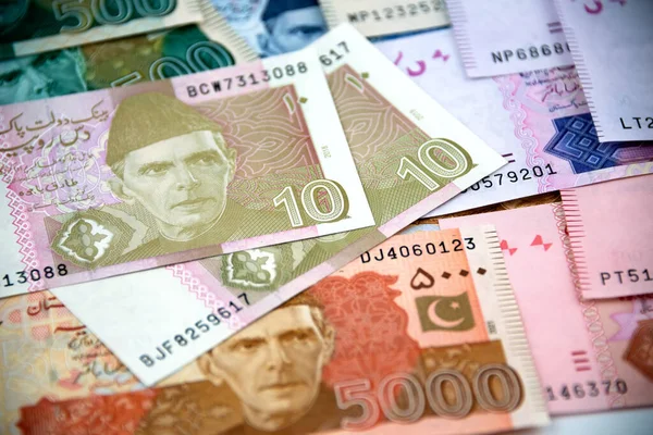 Banknoty Rupiach Pakistańskich — Zdjęcie stockowe