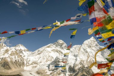 Everest 8848 mts y Nuptse 7864 mts,ascenso al Khala Pattar, 5550 mts.Sagarmatha National Park, Khumbu Himal, Nepal, Asia.