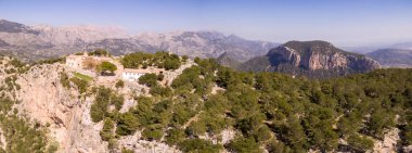 Castillo de Alaro, Puig d 'Alar' da, 822 metre yükseklikte, Sierra de Tramuntana, Mallorca, balear adaları, İspanya, Avrupa