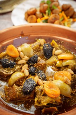 Armut, erik ve badem, Berbari Fas mutfağı, Medchar Ghanem, Asilah, Fas, Afrika...