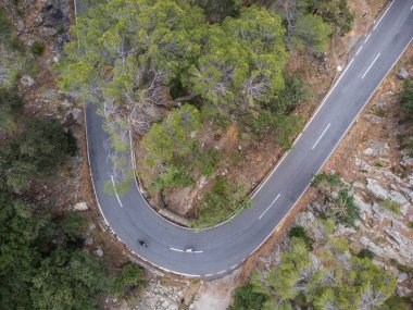 Iluc yolundan yükselen bisikletçiler, Mayorka, Balear Adaları, İspanya