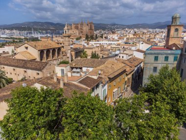 İkinci durağı Palma de Mallorca, Mayorka, Balearic Adaları, İspanya olan Santa Clara manastırı.