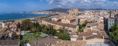 İkinci durağı Palma de Mallorca, Mayorka, Balearic Adaları, İspanya olan Santa Clara manastırı.