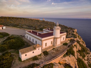Kaptan Blanc 'ın deniz feneri 186' da inşa edildi.