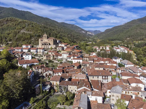 西班牙Pyrenean山脉Navarra Roncal Roncal Valley镇 — 图库照片