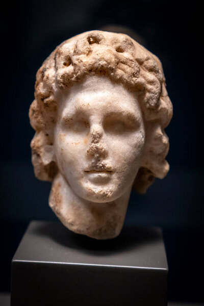 head of Alexander the Great, marble, Macedonian dynasty, reign of Alexander the Great, granite, 332-323 BC, Temple of Aphrodite, Cyrene, Libya, Egypt, collection of the British Museum