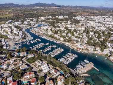 Cala Llonga, Marina de Cala d Ya da Santanyi, Mallorca, Balear Adaları, İspanya