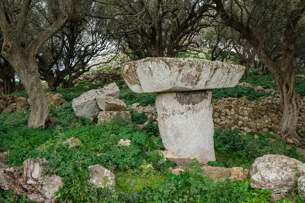 Torrellafuda Taula Shrine Enclosure Talayotic Town Ciutadella Menorca Baleares Espanha — Fotografia de Stock