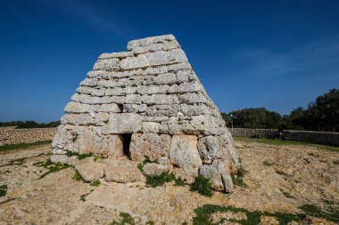 Naveta des Tudons, prototalayotik, Ciutadella, Menorca, Balear Adaları, İspanya