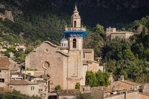 Iglesia Católica Sant Bartomeu 1235 Gótico Valldemossa Mallorca Islas Baleares —  Fotos de Stock