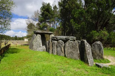 Dolmen de Cunha Baixa, Entre 3000 y 2500 AC, Beira Baixa, Portekiz, Avrupa