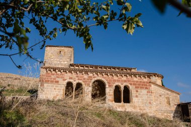 Romen Kilisesi Jodra del Pinar, San Juan Bautista, Guadalajara, İspanya