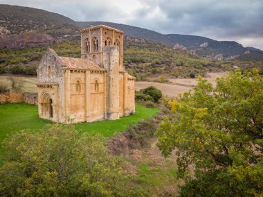 San Pedro de Tejada 'da inziva, Roma inzivası, Puente-Arenas, Merindad de Valdivielso, Burgos, İspanya