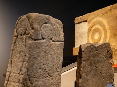 Estela de arenisca, I A.C., Baldatika, Forua, Arkeologi Museoa, museo aqueologico, Bilbao, Bizkaia, Pais Vasco, İspanya