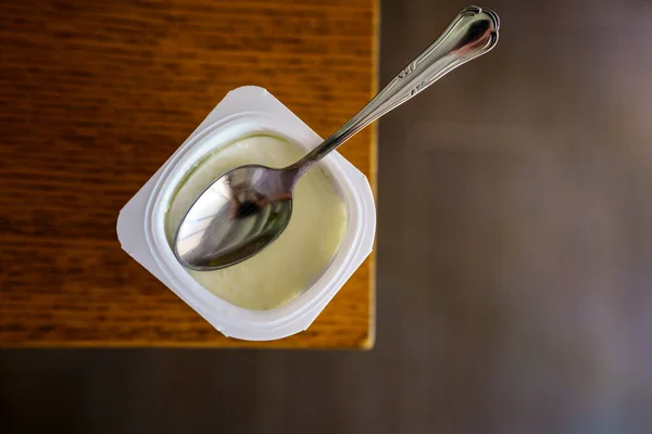 Natuurlijke Yoghurt Theelepel Majorca Balearen Spanje — Stockfoto