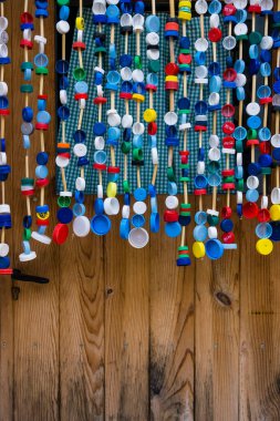 cortina de tapones reciclados, Mariano, Estellencs, Mallorca, balear adaları, İspanya, Avrupa