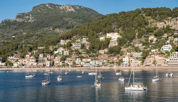 demir atmış tekneler, Soller Limanı, Mallorca, Balearic Adaları, İspanya