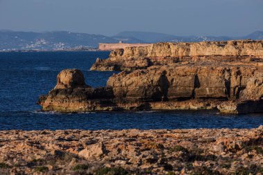 Marroig kamu malı, kumtaşı ocağı, Formentera, Pitiusas Adaları, Balearic Community, İspanya