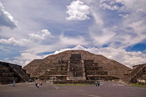 Piramida Luna Calzada Los Muertos Teotihuacan Estado México México — Fotografia de Stock