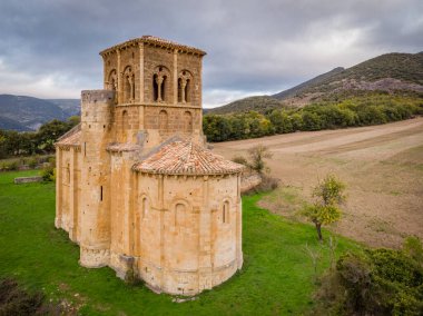 San Pedro de Tejada 'da inziva, Roma inzivası, Puente-Arenas, Merindad de Valdivielso, Burgos, İspanya