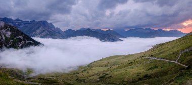 Espuguettes 'ten Gavarnie Sirki, Pireneler Ulusal Parkı, Hautes-Pyrenees, Fransa