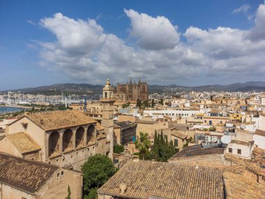 İkinci durağı Palma de Mallorca, Mayorka, Balearic Adaları, İspanya olan Santa Clara manastırı.