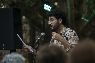 Ismael Sempere, şiirsel resital, Oratori de Sant Blai, Campos, Majorca, Balearic Adaları, İspanya şiirsel resital, Oratori de Sant Blai, Campos, Mayorka, Balearic Adaları, İspanya