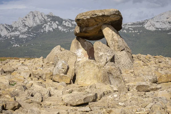 Dolmen Chabola Hechicera Neolítico Elvillar Alava País Basco Espanha — Fotografia de Stock