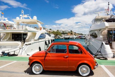 Fiat cinqueccento, Porto Portalları, Calvia, Mallorca, Balear Adaları, İspanya, Avrupa