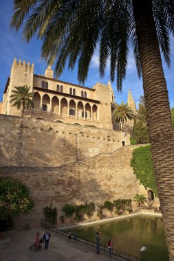 Arcada de las atarazanas. Palacio Real de la Almudaina, siglos XIII-XI. Palma. Mallora. Islas Baleares. İspanya.