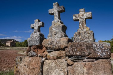 Karşıdan karşıya geçer, Ermita de Santa Coloma, Albendiego, Guadalajara, İspanya