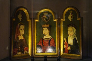 V. Charles ve iki kız kardeşi Leonor ve Isabel, Copista de la cofradia del maestro de San Jorge, Nins, çocuk portreleri. XVI-XIX, Sa Basca Müzesi (msbb.