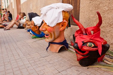 İspanya (Felanitx) Balear Adaları, Mallorca. 1603 yılından kalma geleneksel süvari dansı..