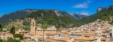 Bunyola, köy manzarası, Mallorca, Balear Adaları, İspanya