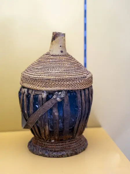 stock image Lidded vessel for storing dairy products, Ethiopia, 1962-1967, harvesting, leather and plant fibre,