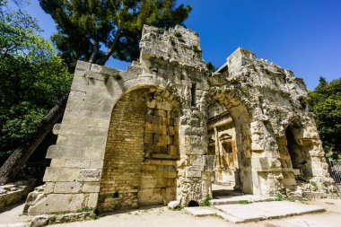Jardin de la Fontaine, Avrupa 'nın en eski halk bahçesi, 1745' te inşa edilmiş, Nimes, Gard departmanı, Fransa, Avrupa 'nın başkenti.