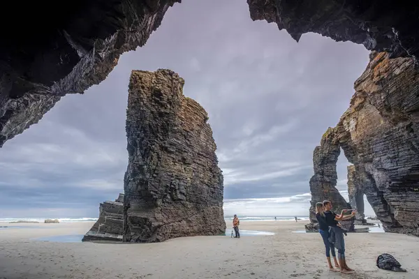 stock image Las Catedrales beach, low tide between the reefs, Ribadeo, Lugo, Galicia, Spain